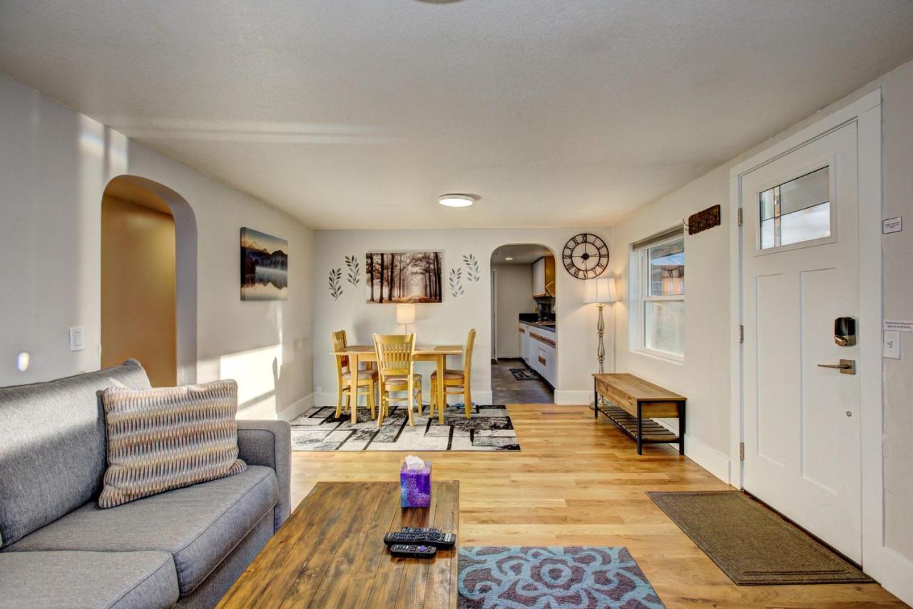 Little Blue Bungalow: Pet-Friendly Oasis near BSU and Downtown Boise Exterior photo
