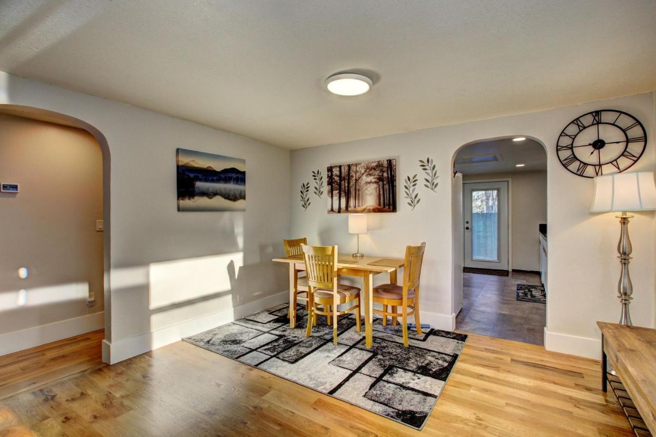 Little Blue Bungalow: Pet-Friendly Oasis near BSU and Downtown Boise Exterior photo